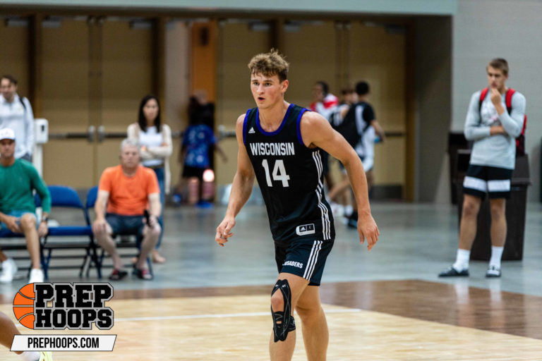 Best Available: 2022 Forwards